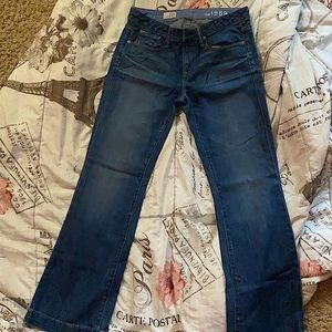 Gap jeans 1969 size 27/4 long and lean